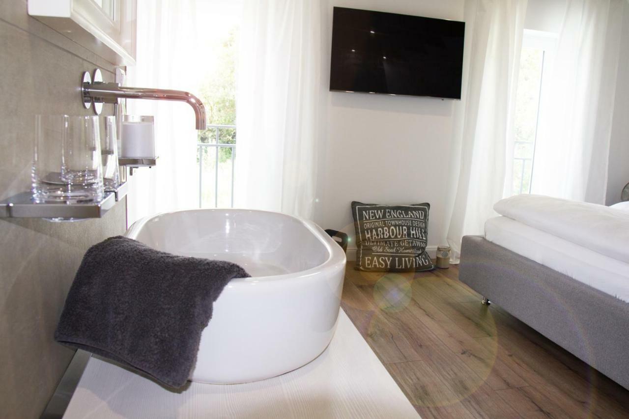 Apartment Maria Detmold Bagian luar foto